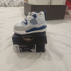 Jordan Kids Sneakers in Blue and White